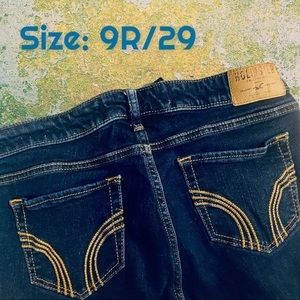 Like new Hollister dark wash skinny jeans 9R/29
